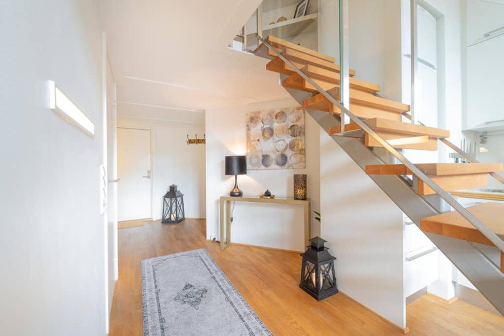 Nordic Host Luxury Apts - Prinsens Gate - Large Mezzanine Studio Осло Екстериор снимка