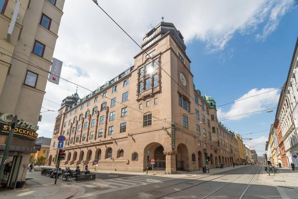 Nordic Host Luxury Apts - Prinsens Gate - Large Mezzanine Studio Осло Екстериор снимка