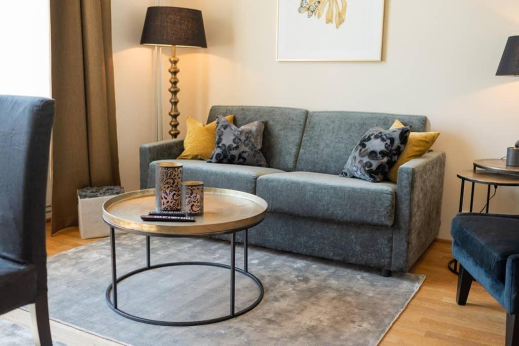 Nordic Host Luxury Apts - Prinsens Gate - Large Mezzanine Studio Осло Екстериор снимка